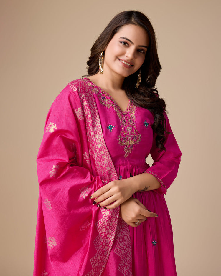 Elegance in Rani: Dola Silk Handcrafted Kurta Set